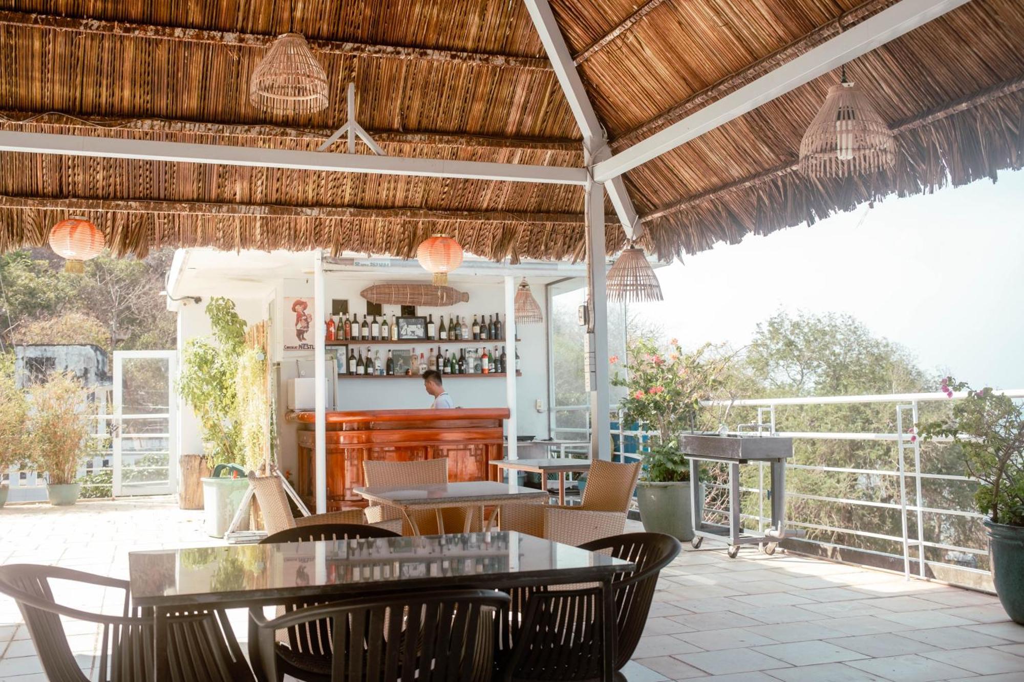 Ananas Beach Hotel Вунгтау Экстерьер фото