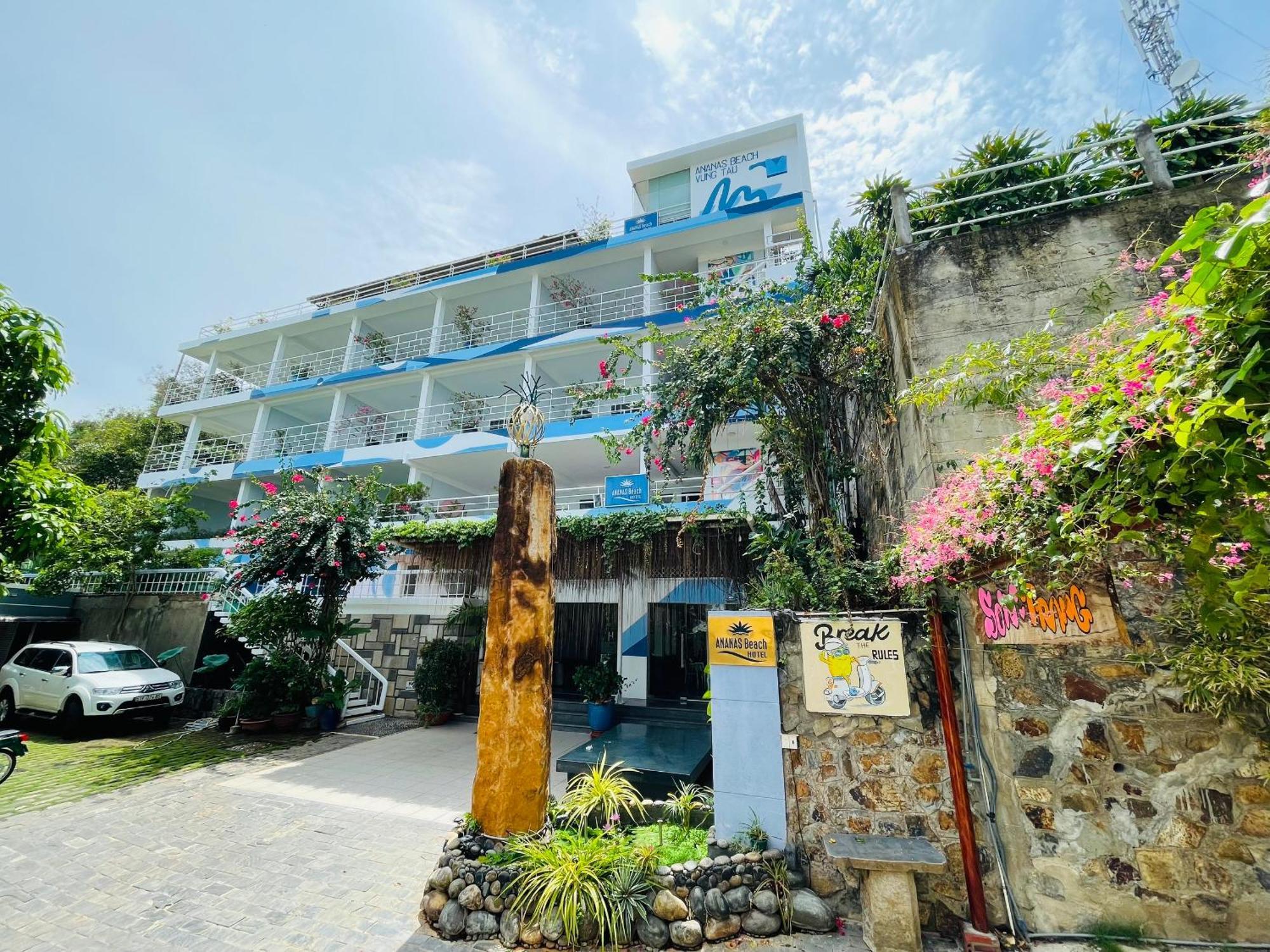 Ananas Beach Hotel Вунгтау Экстерьер фото