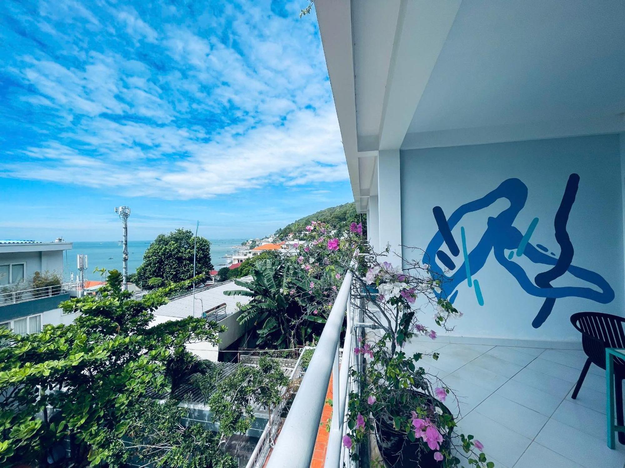 Ananas Beach Hotel Вунгтау Экстерьер фото